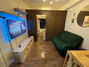 Destina Stays, Cozy & Netflix @Air Residences, Makati, Metro Manila